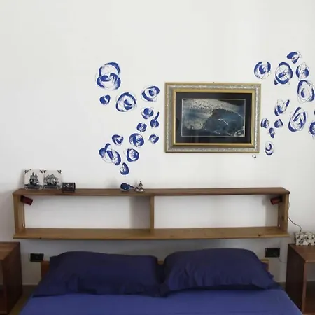 Holiday home Casa Azzurra Conca Specchiulla